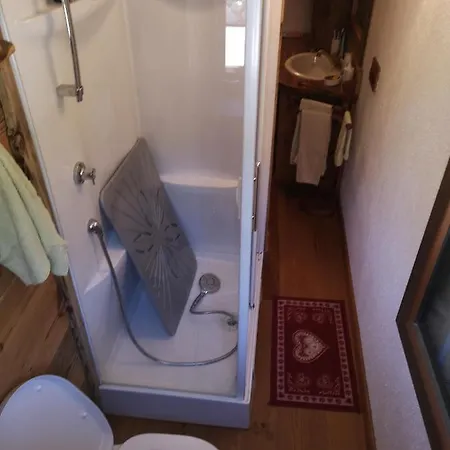 Apartment Tranquillo In Borgo Alpino *