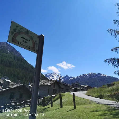 Tranquillo In Borgo Alpino 모르겍스